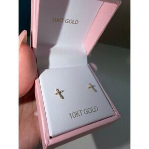️10KT Gold Cross Stud Earrings Heart Center CZ NEW in Pink gift box